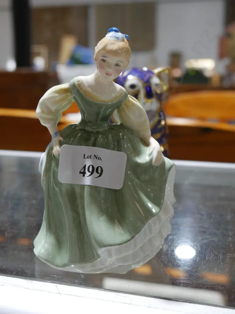 Royal Doulton figurine Fair Maiden Image 1++
