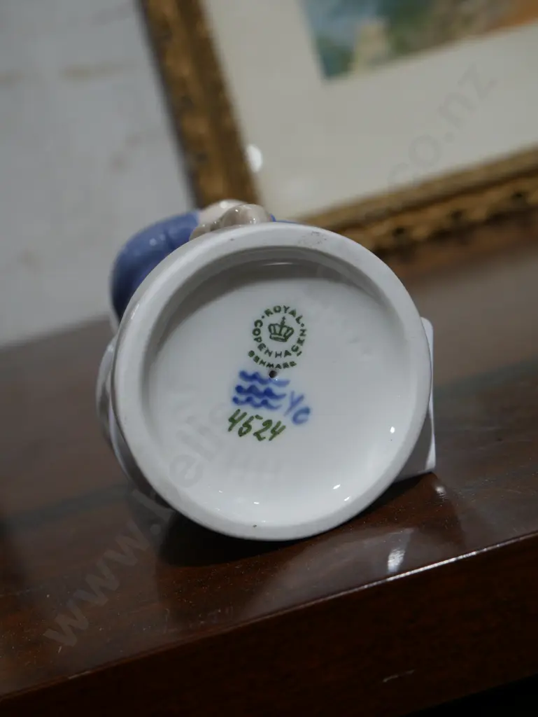 Royal Copenhagen Boy figurine Image 1++