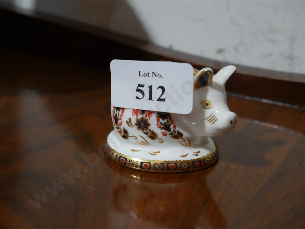 Royal Crown Derby pig figure Image 1++