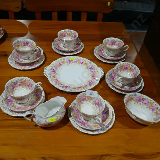 Royal Albert Serena teaset