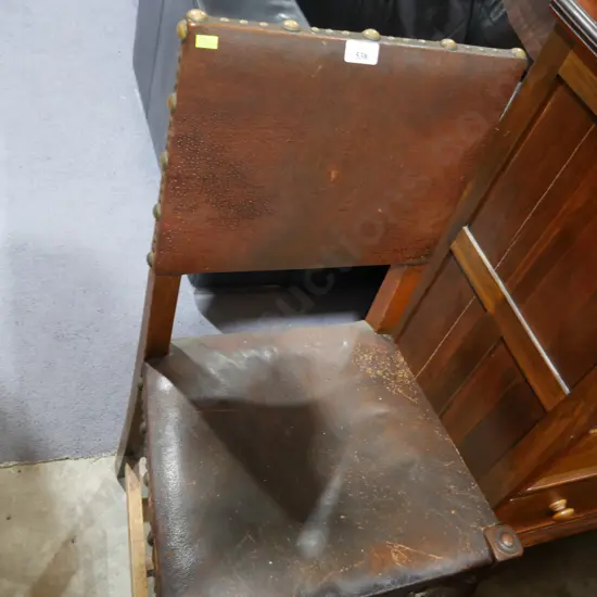 Leatherback dining chair