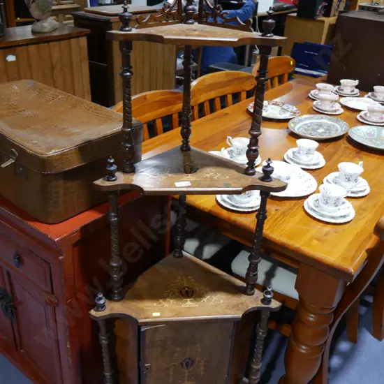 Victorian corner whatnot