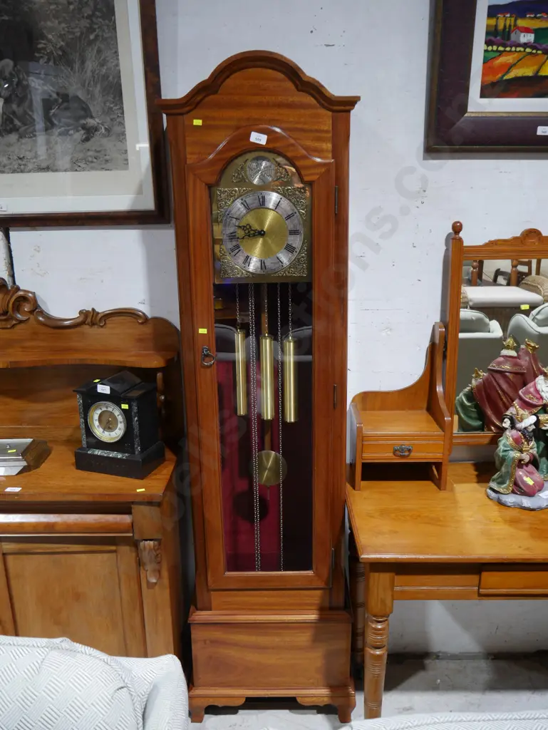Grandfather clock Image 1++