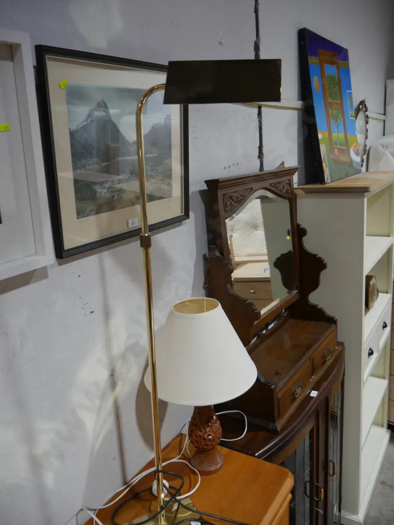 Brass table lamp Image 1++
