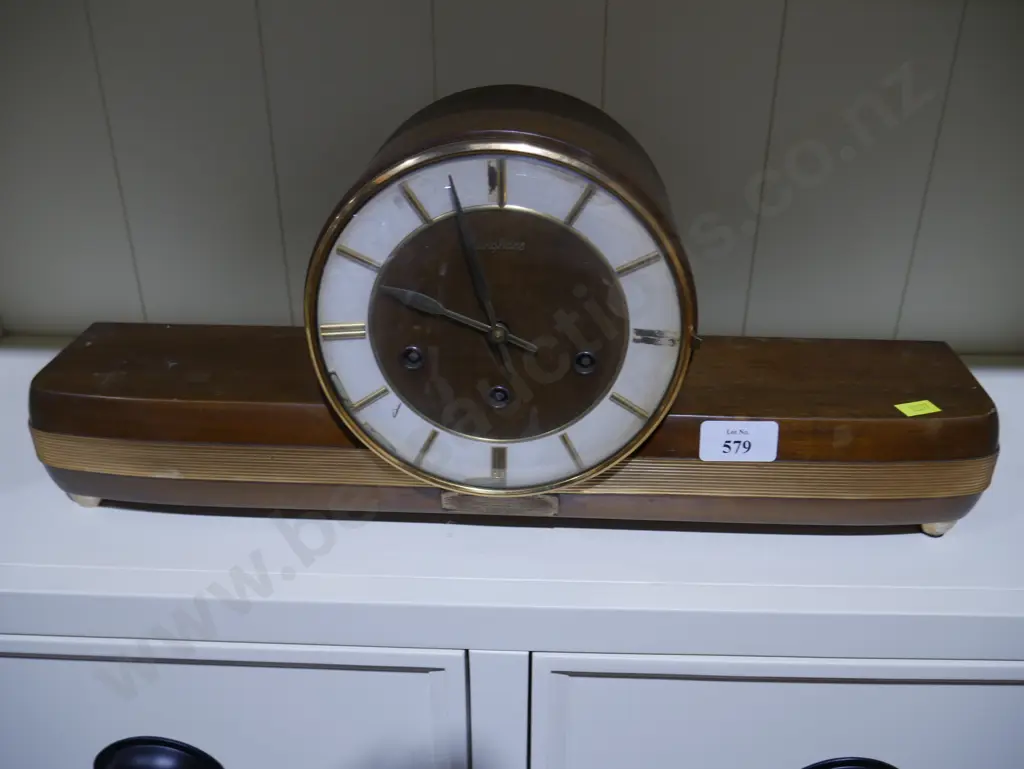 Mantle clock Image 1++