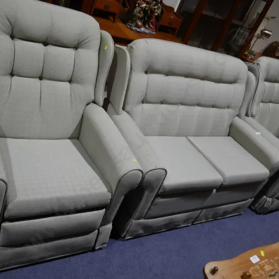 Three piece lounge suite with recliners