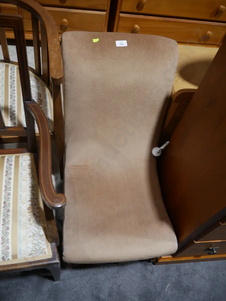 Nursing chair Image 1++