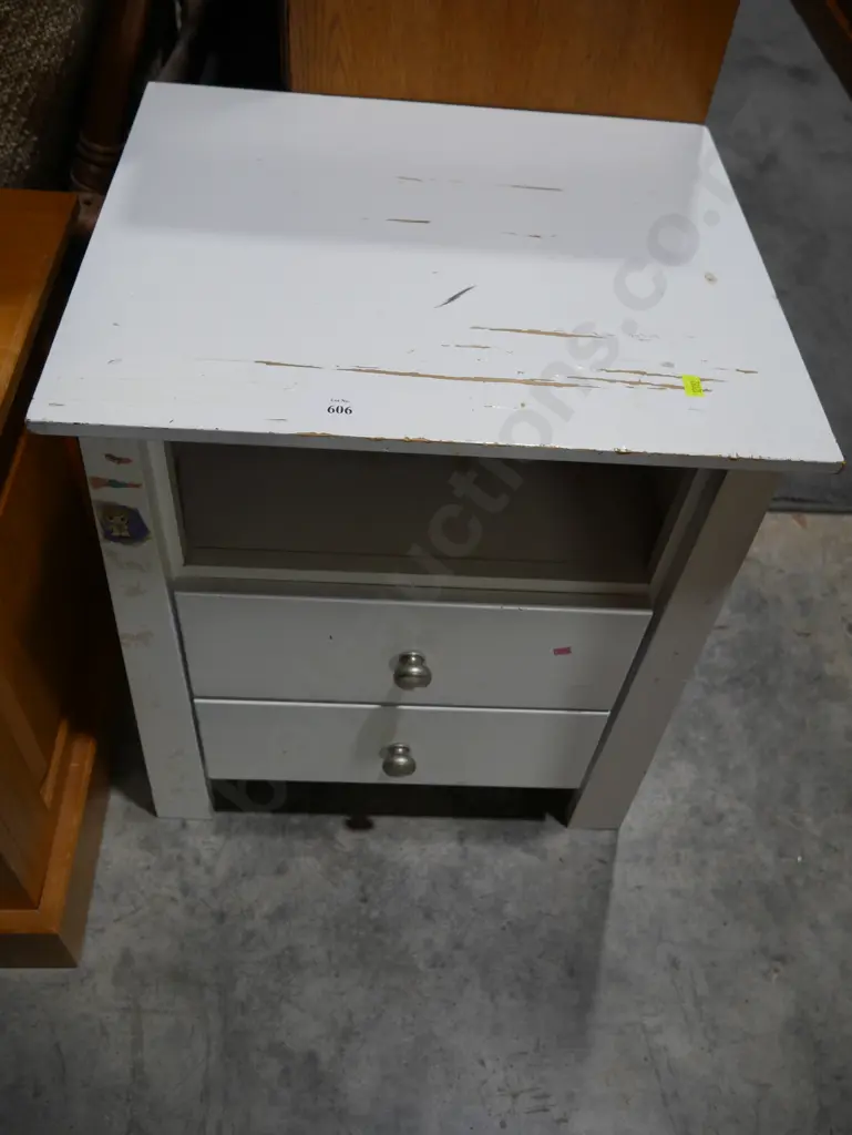 Bedside drawers Image 1++