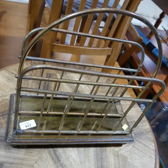 Magazine rack
