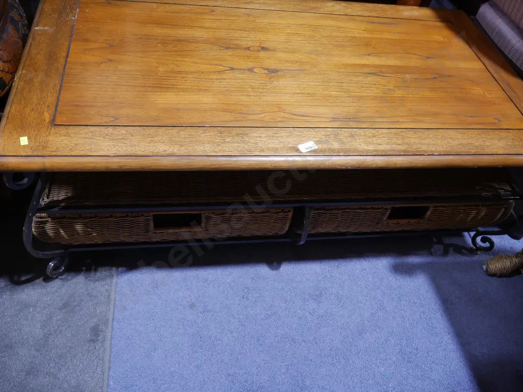 Coffee table wicker drawers wicker seat Image 1++