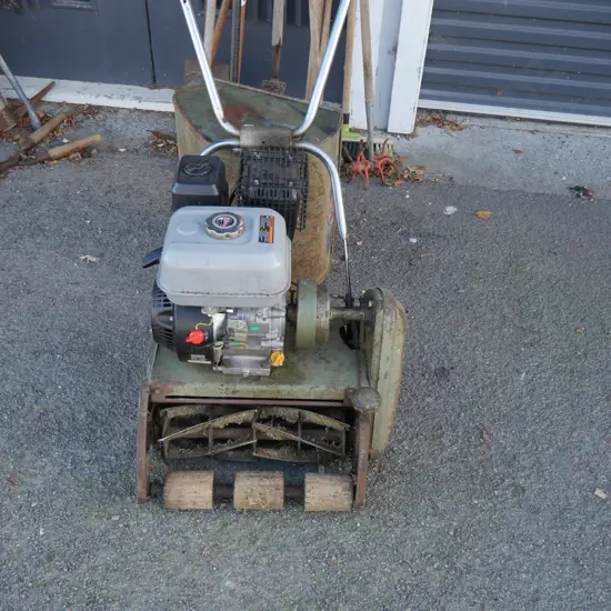 Lawnmower