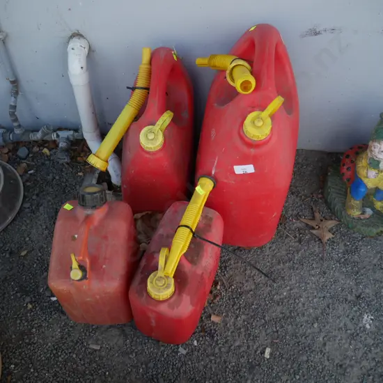 4 petrol containers