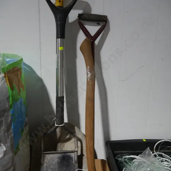 Shovel, axe etc
