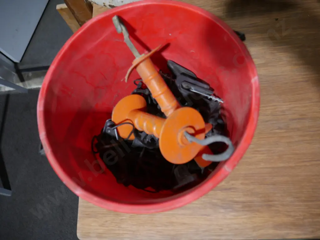 Electric fence items Image 1++