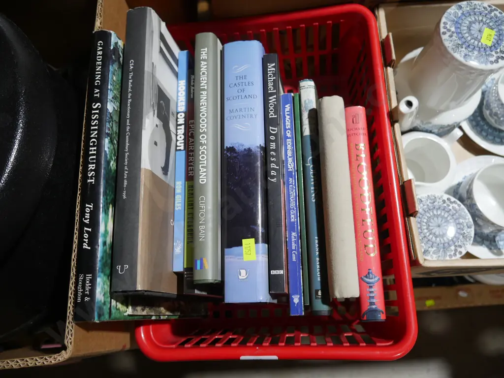 Books Image 1++