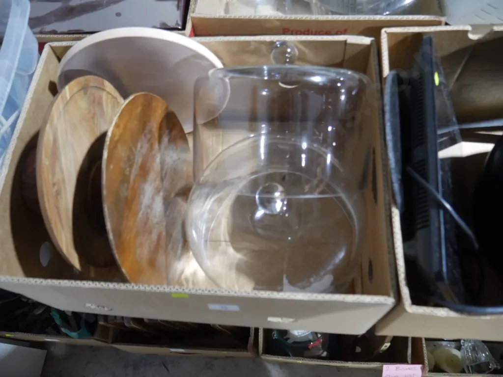 Glass food covers etc Image 1++