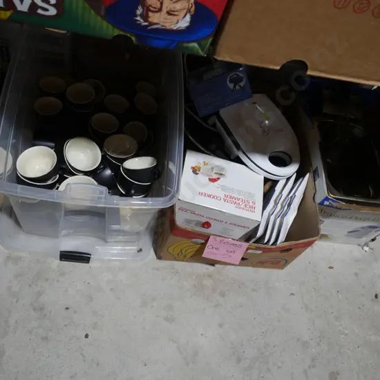 Mugs, plates, deep fryer etc