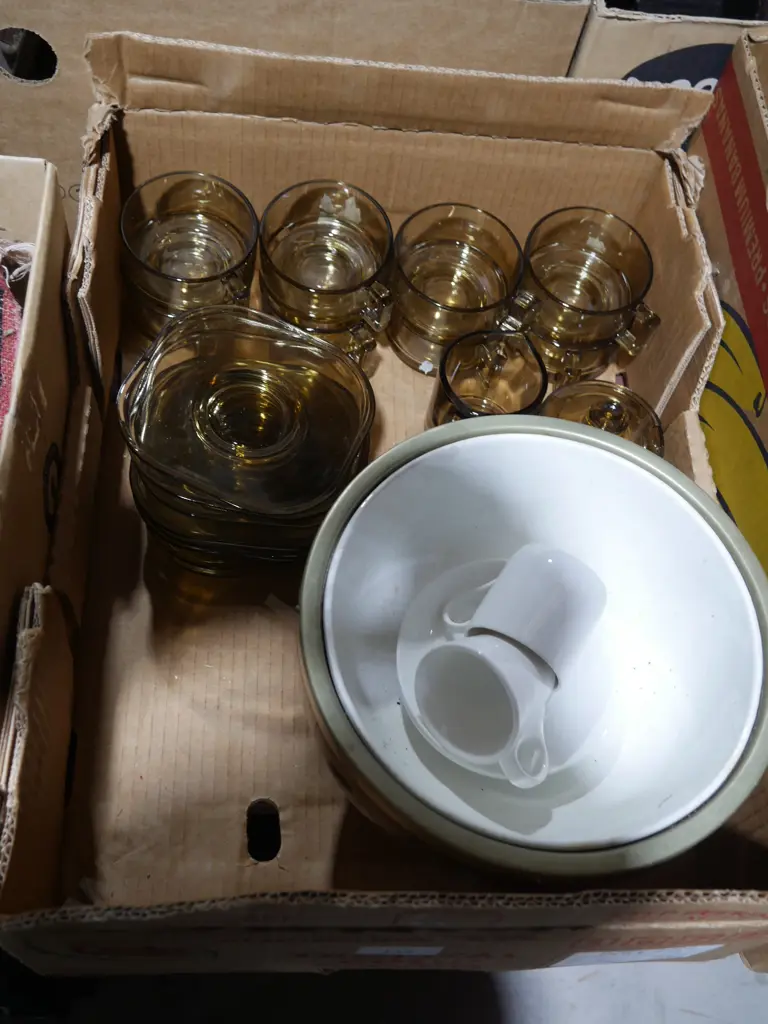 Cups and saucers etc Image 1++