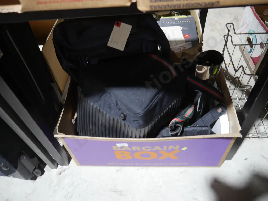 Bags, scales etc Image 1++