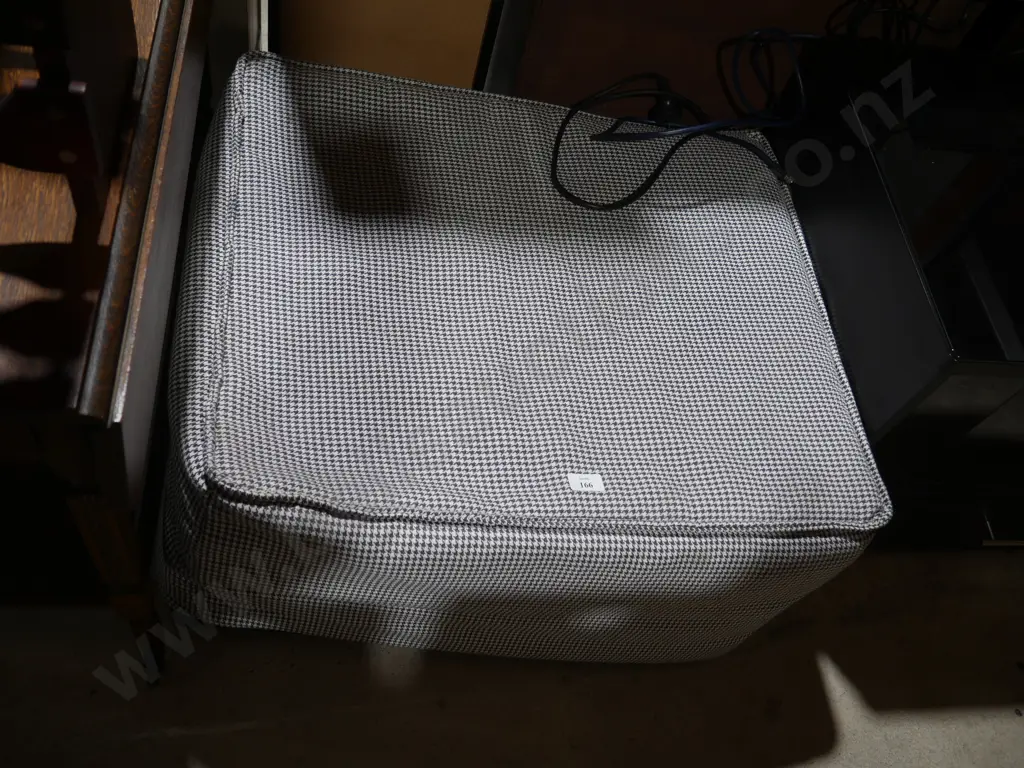 Fold out mattress Image 1++