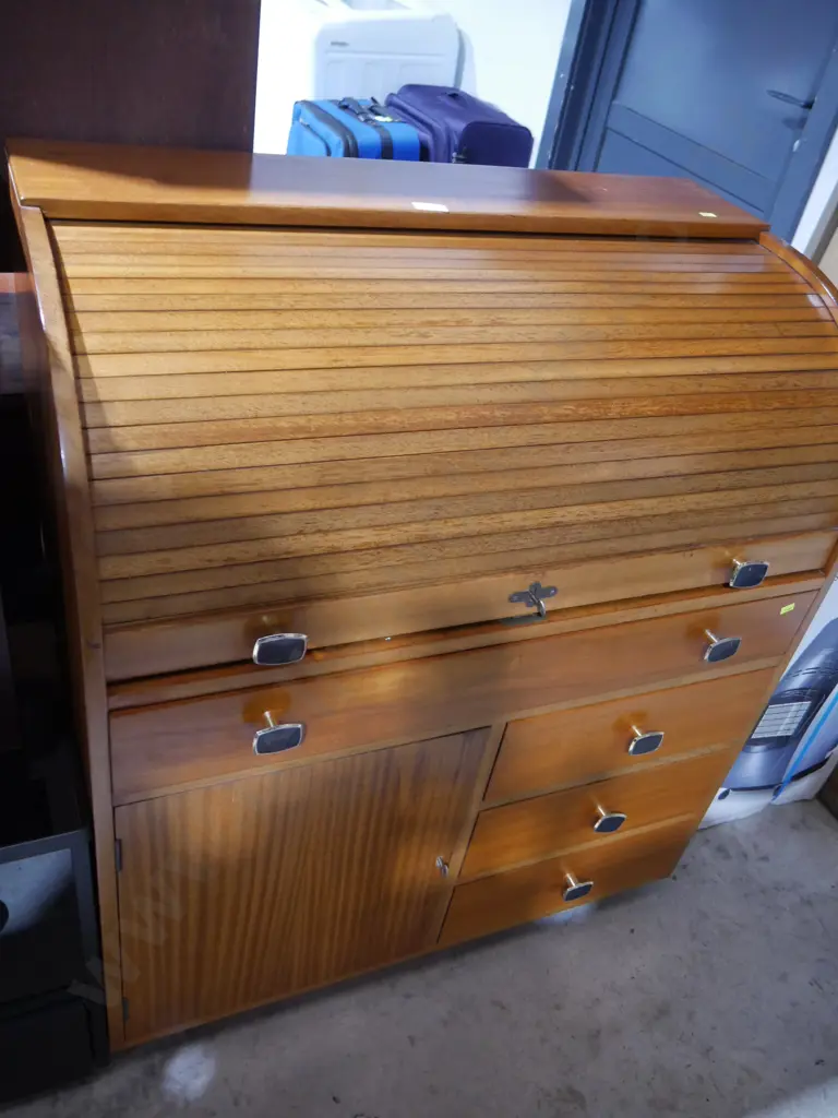 Roll top desk Image 1++