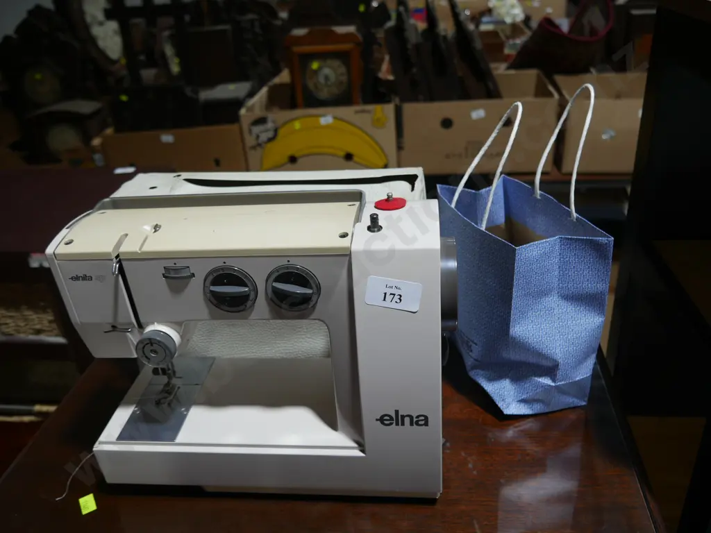 Elna sewing machine Image 1++