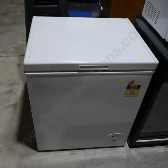 Chest freezer