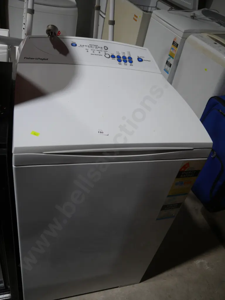 Fisher & Paykel washing machine Image 1++