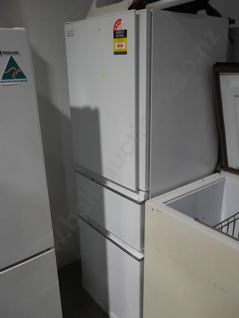 Mitsubishi electric inverter fridge freezer Image 1++
