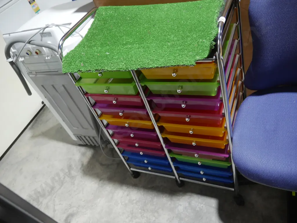 Storage drawers Image 1++
