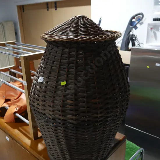 Cane basket