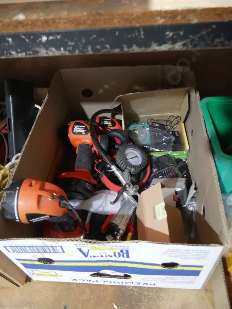 Black and Decker torches etc Image 1++