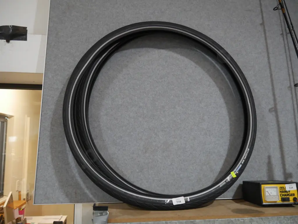 Pair of bike tyres Image 1++