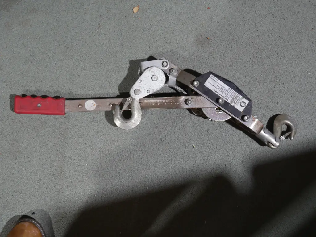 Cable puller Image 1++