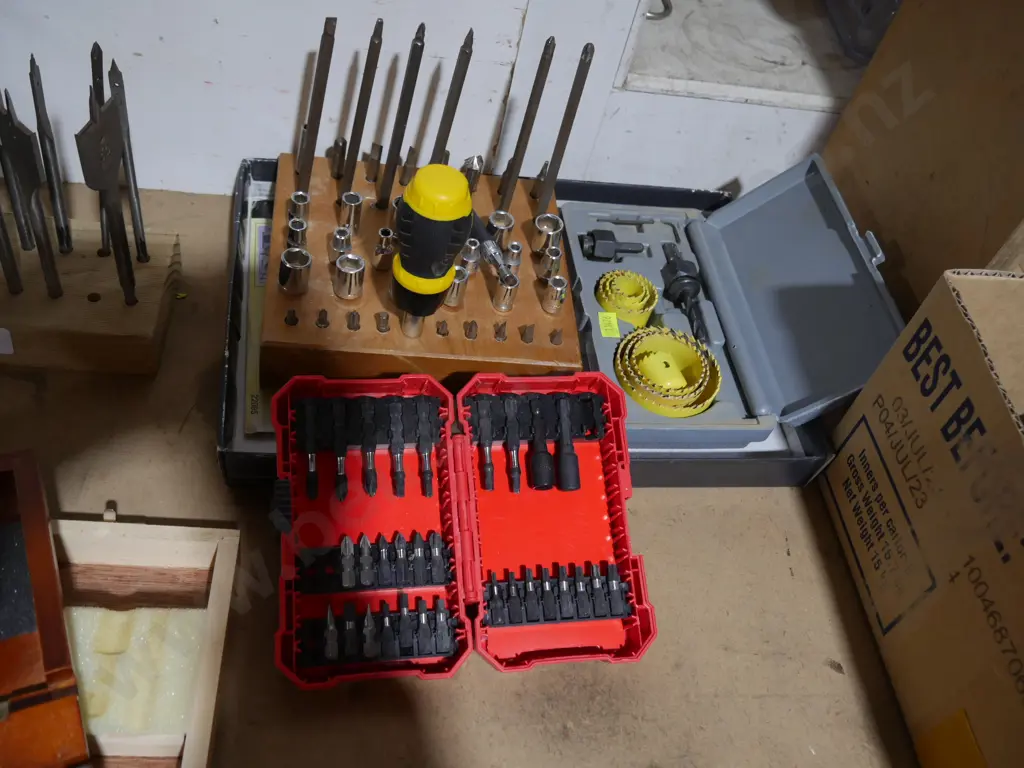 Screwdriver bits set etc Image 1++