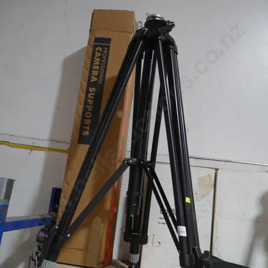Tripod