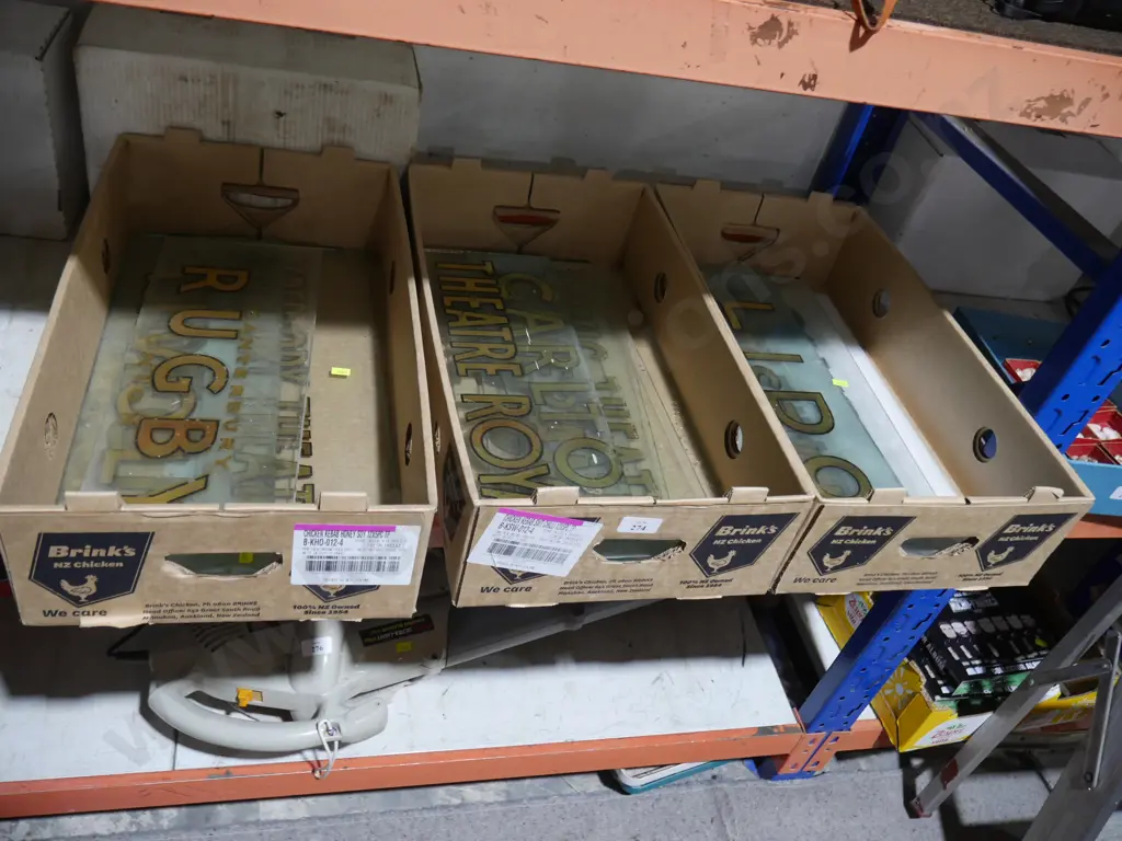 3 boxes of assorted glass signs Image 1++