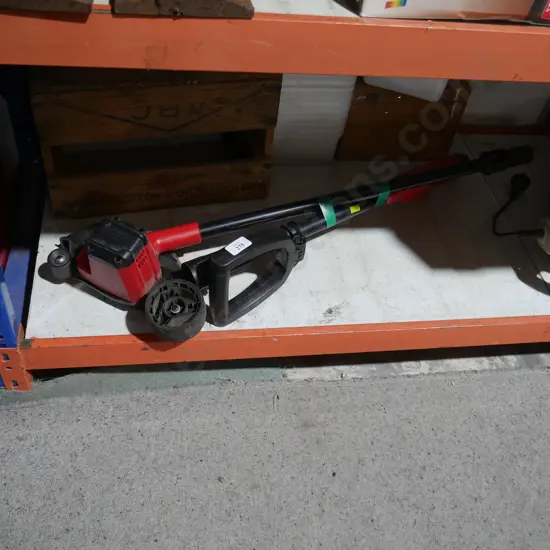 Lawn edger