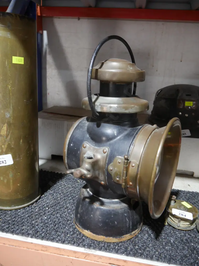 Carbide lamp Image 1++