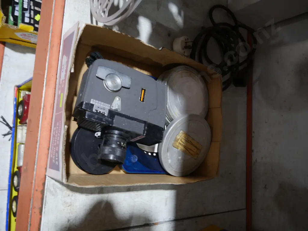 Film camera Image 1++