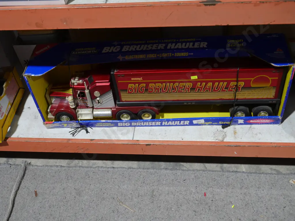 Toy truck Image 1++