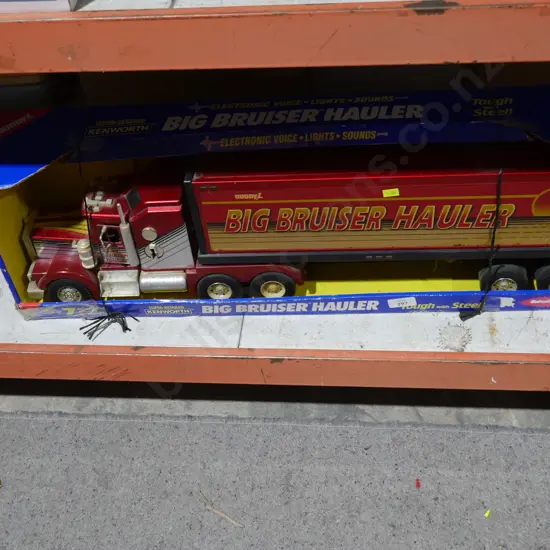 Toy truck