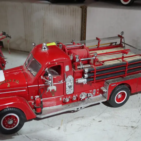 Model fire engine