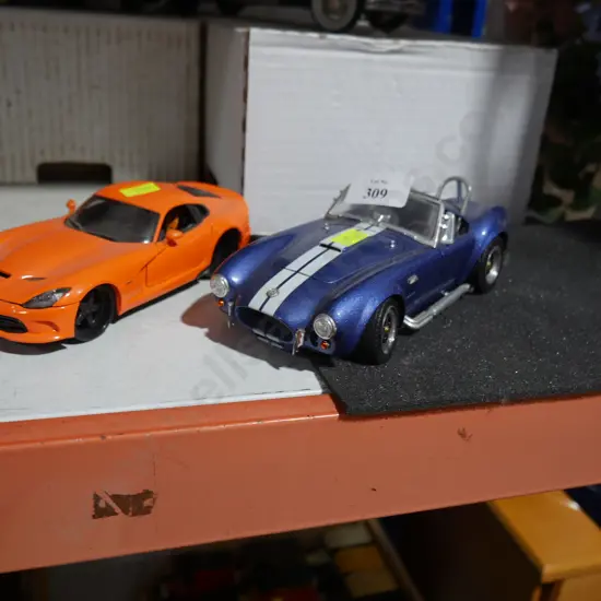 2 model cars