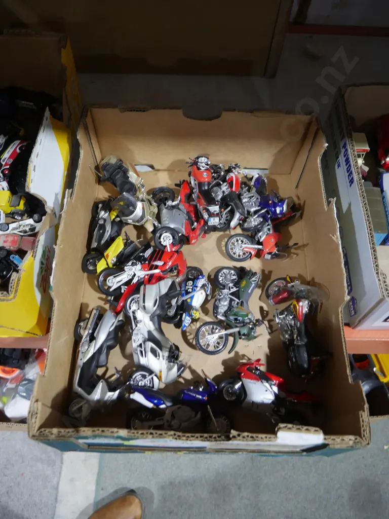Assorted model motorbikes Image 1++