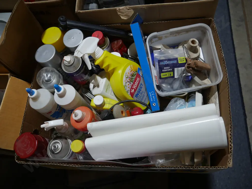 Spray paints, garden liquids etc Image 1++