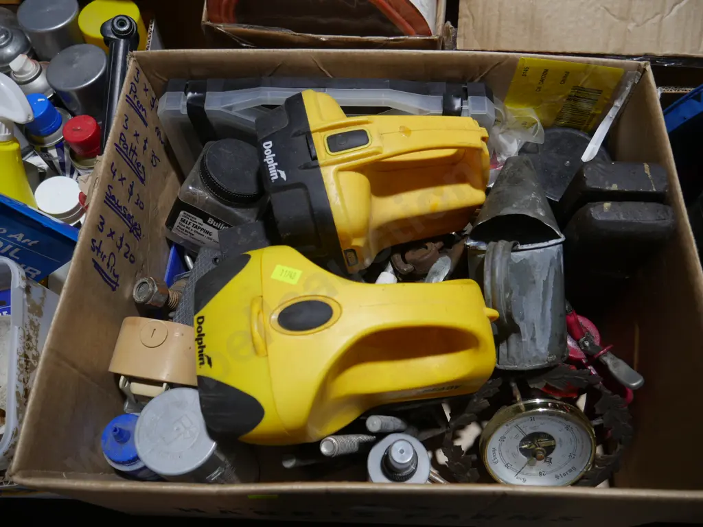Torches, oil cans etc Image 1++