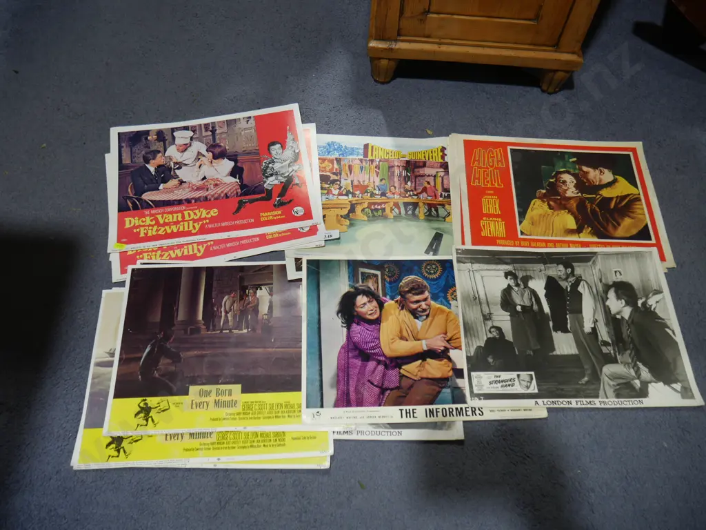 Old movie posters Image 1++