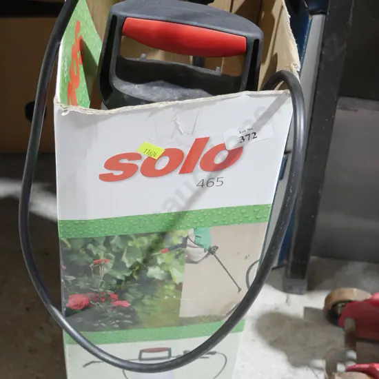 Solo sprayer