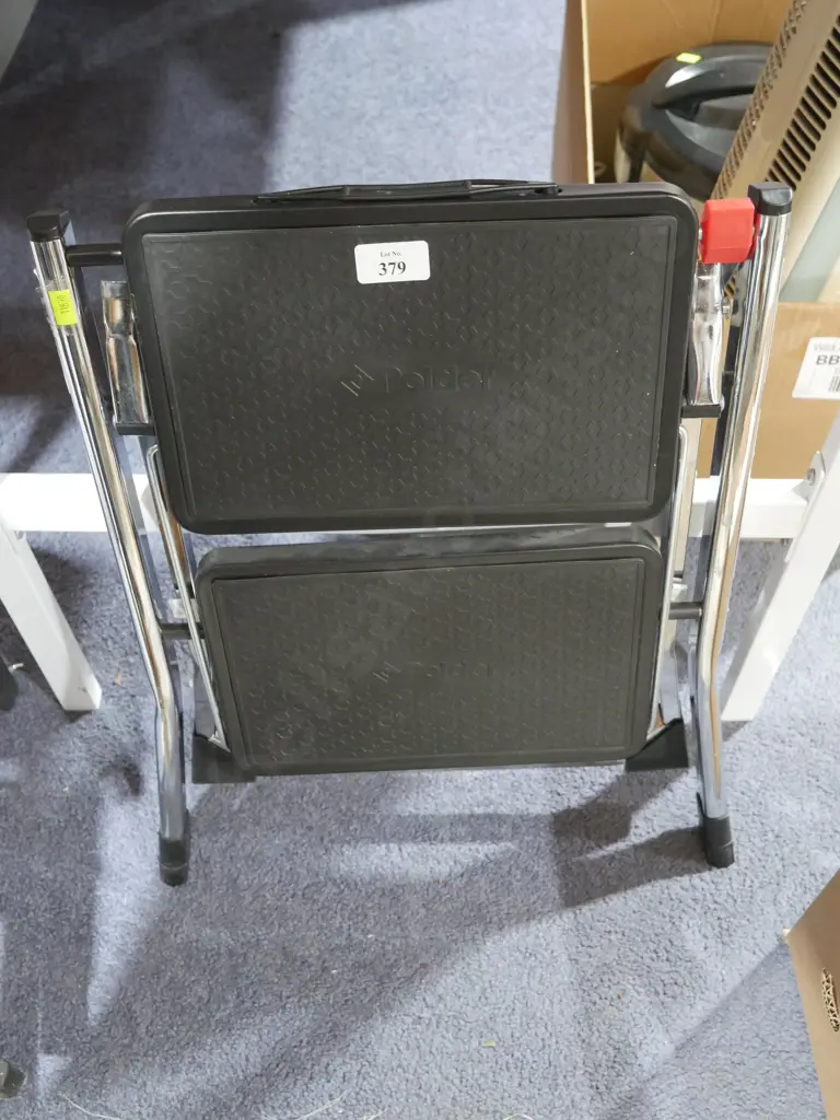 Step stool Image 1++